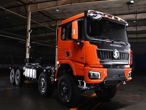Xe đầu kéo đầu thấp Shacman X5000 6X4 Cummins 460HP cầu láp
